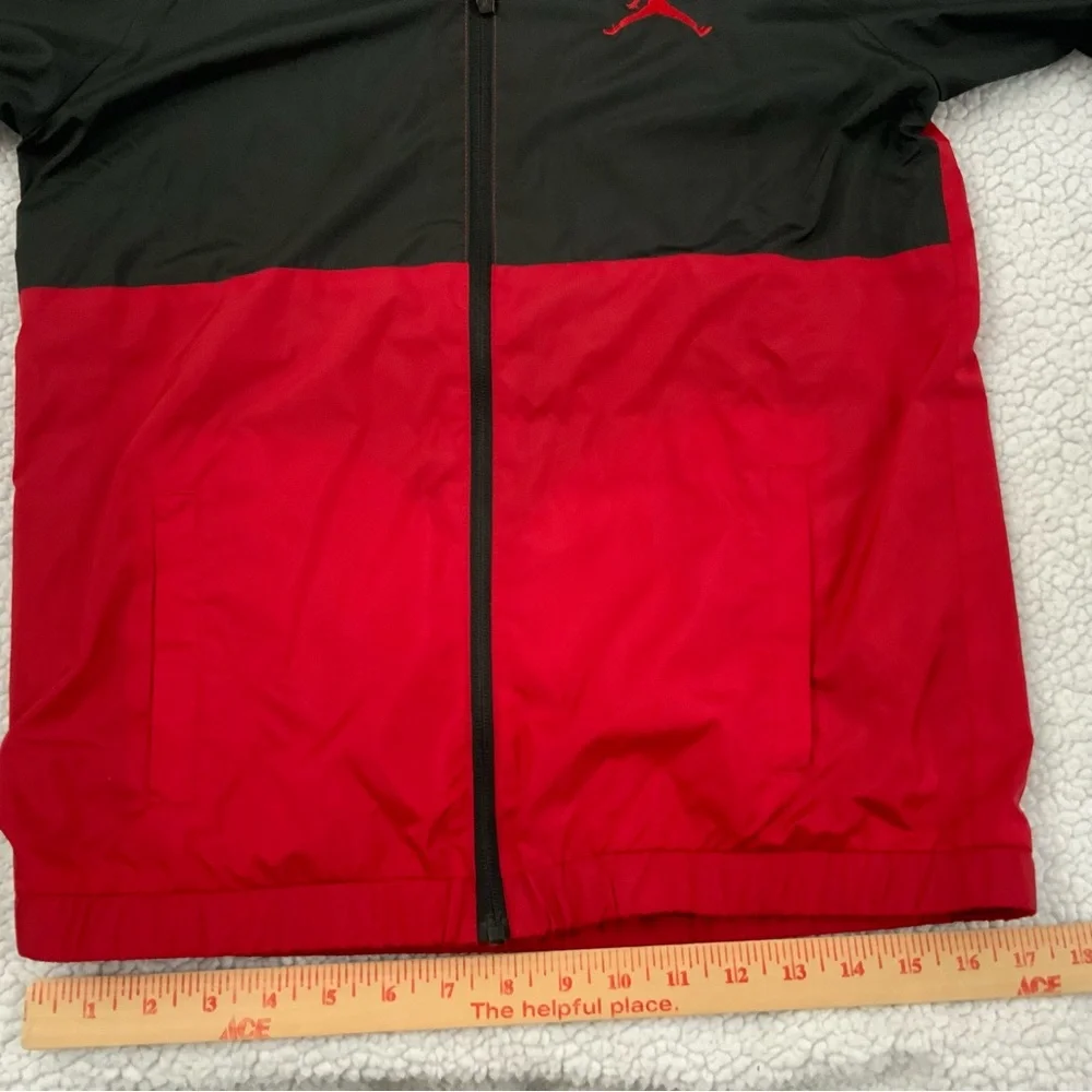 Air Jordan Jumpman Jacket Windbreaker Hood Youth Boys L 12-13 Years Black Red
